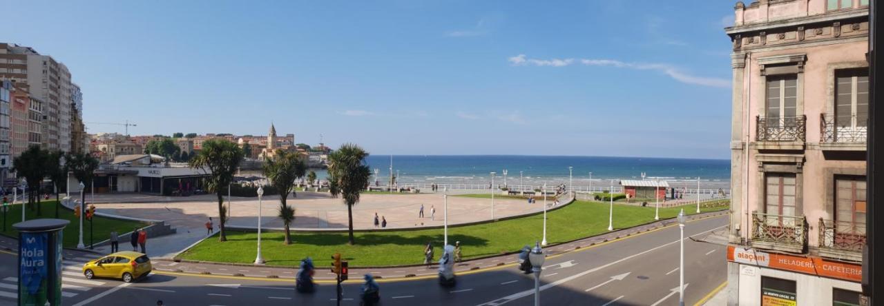 Апартаменты Apartamento La Escalerona Con Vistas Al Mar Хихон Экстерьер фото